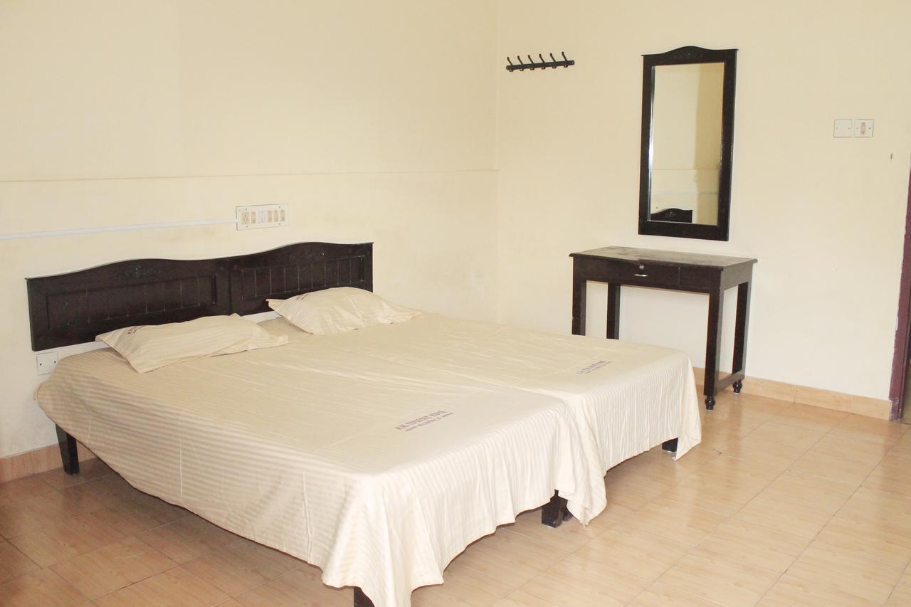 Mm Tourist Home Mangalapādi Exterior photo